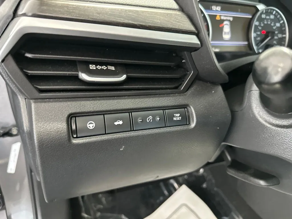 Nissan Altima photo 15