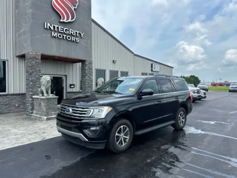 Black 2019 Ford Expedition XLT for sale in Evansville, IN