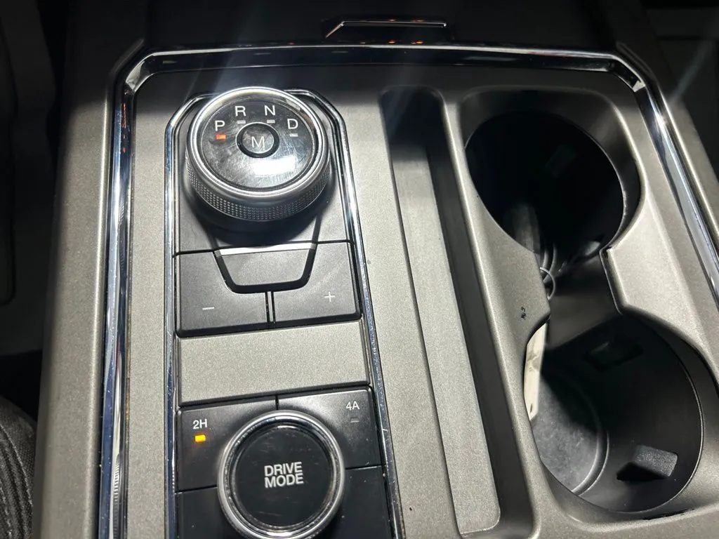 Ford Expedition photo 29
