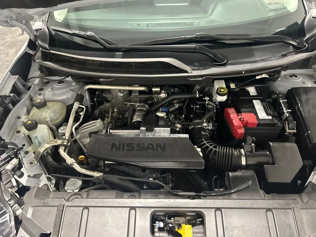 Nissan Rogue photo 11