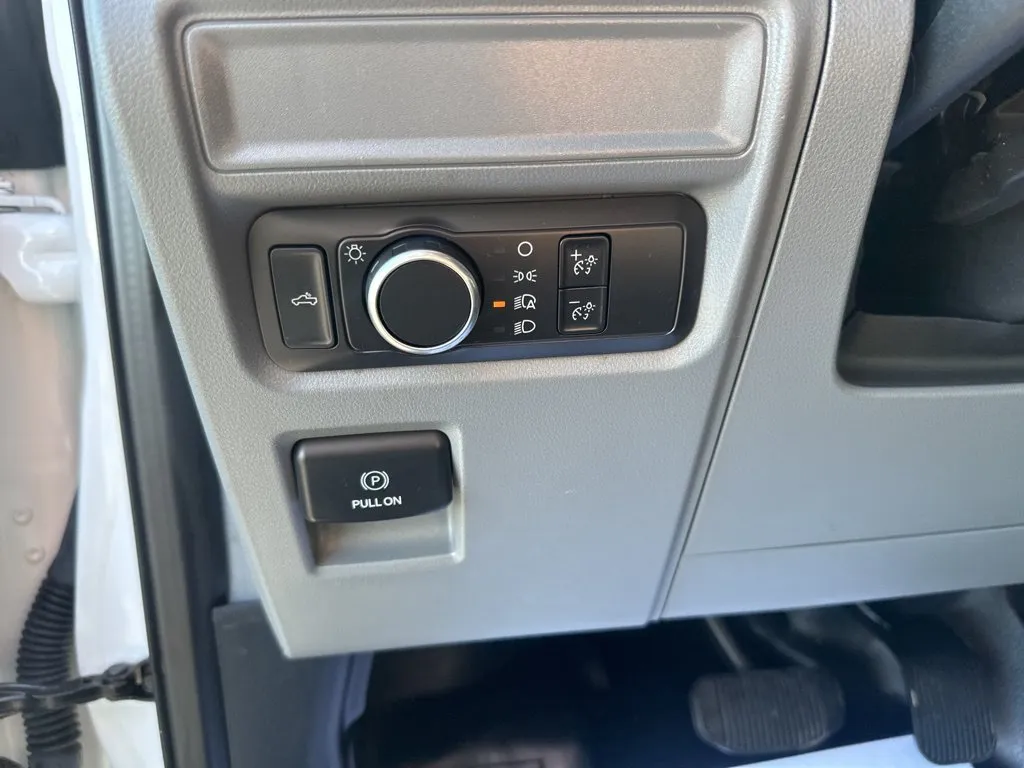 Ford F-150 photo 13