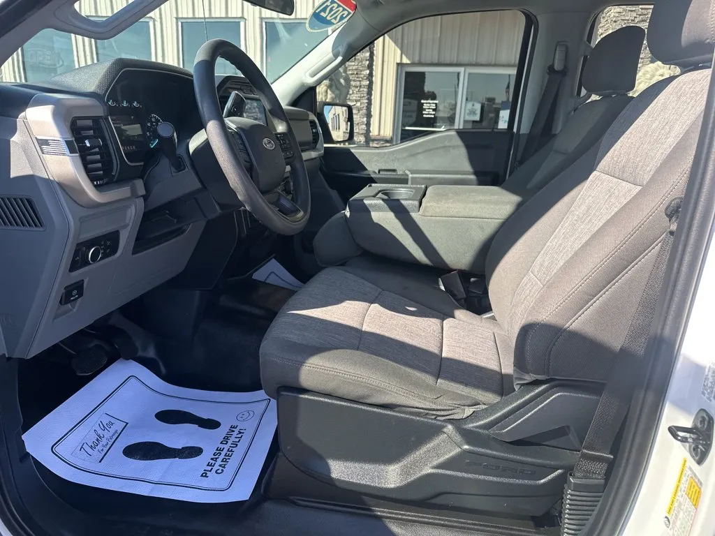 Ford F-150 photo 10