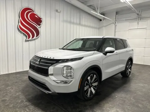 Unknown 2026 Mitsubishi Outlander SE for sale in Evansville, IN