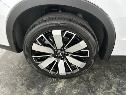 More photos of 2026 Mitsubishi Outlander SE at Integrity Motors Group, IN