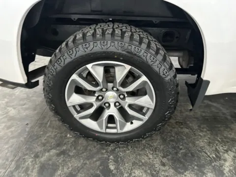 More photos of 2020 Chevrolet Silverado 1500 LT at Integrity Motors Group, IN