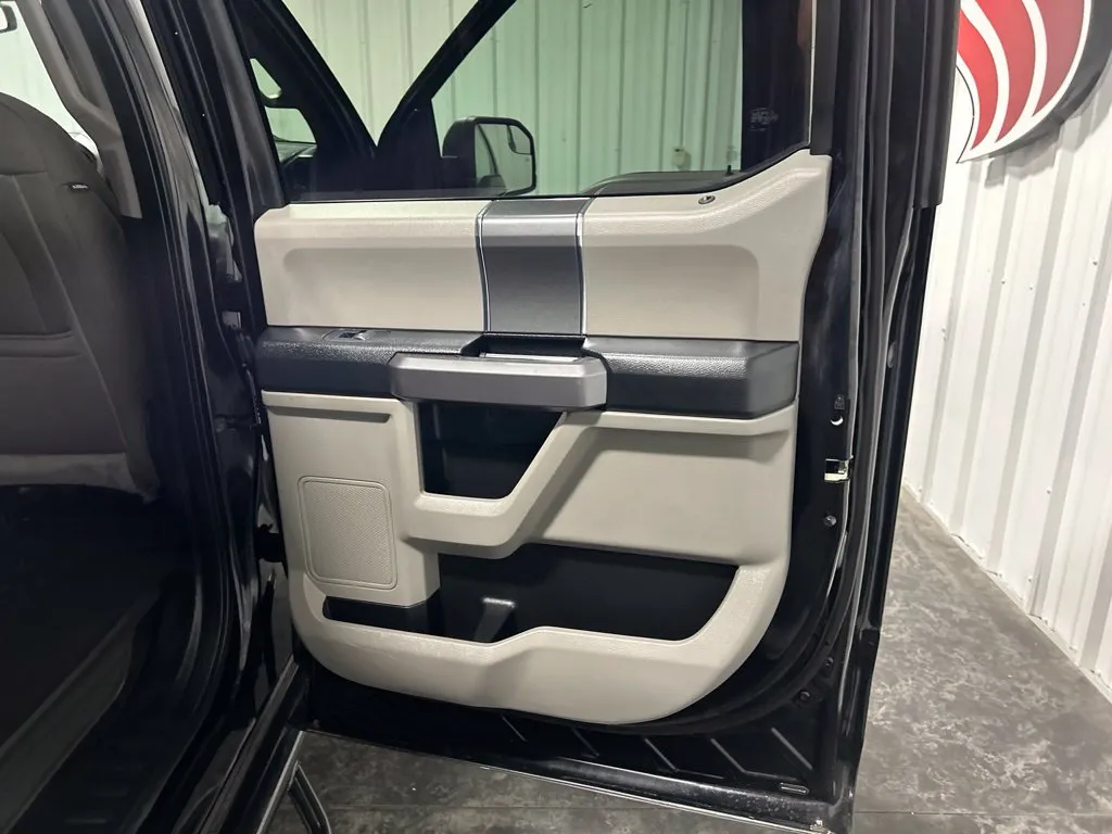 Ford F-150 photo 20