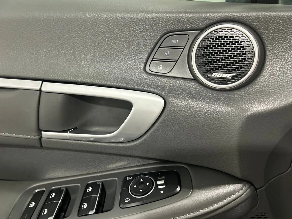 Hyundai Sonata photo 30