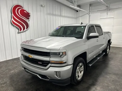Silver 2017 Chevrolet Silverado 1500 LT for sale in Evansville, IN