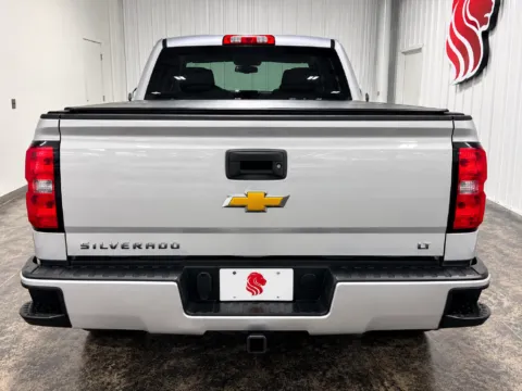 More photos of 2017 Chevrolet Silverado 1500 LT at Integrity Motors Group, IN