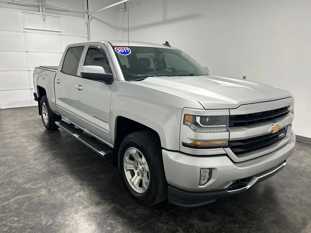 Chevrolet Silverado photo 5