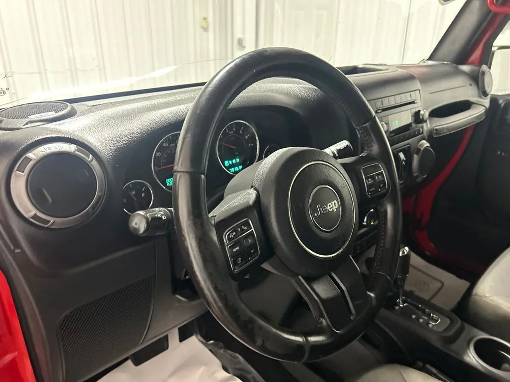 Jeep Wrangler photo 22