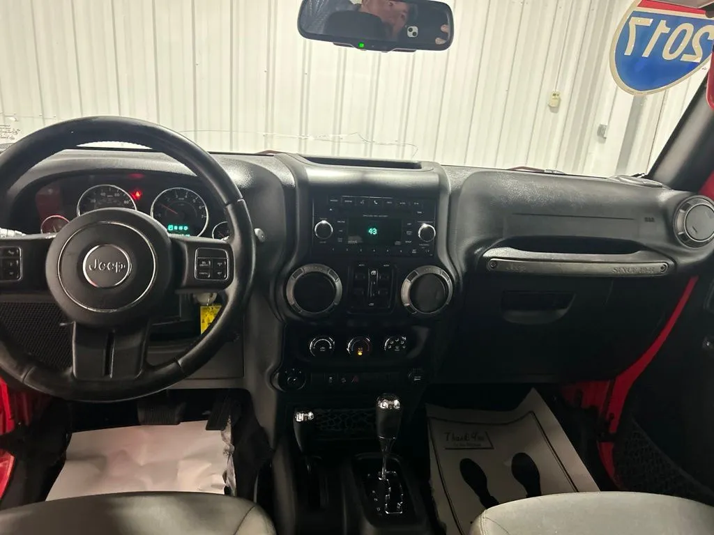 Jeep Wrangler photo 21
