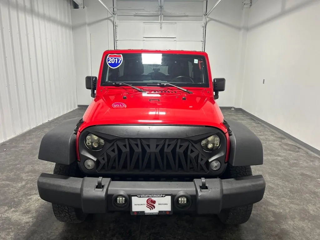 Jeep Wrangler photo 6