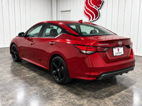 Photos of 2022 Nissan Sentra SR for sale in Evansville, IN at Integrity Motors Group