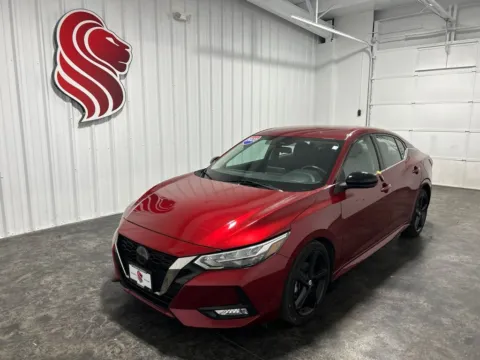 Red 2022 Nissan Sentra SR for sale in Evansville, IN
