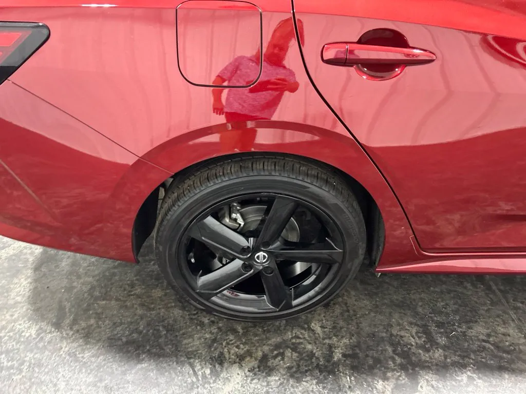 Nissan Sentra photo 10