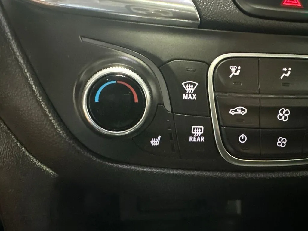 Chevrolet Equinox photo 21