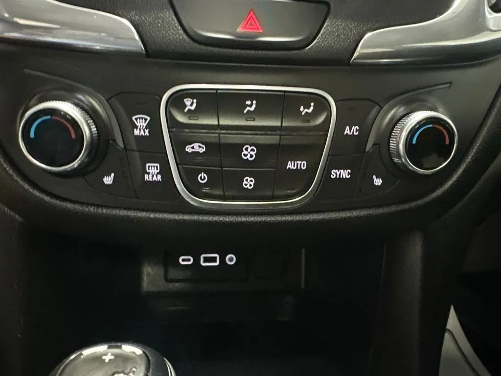 Chevrolet Equinox photo 20
