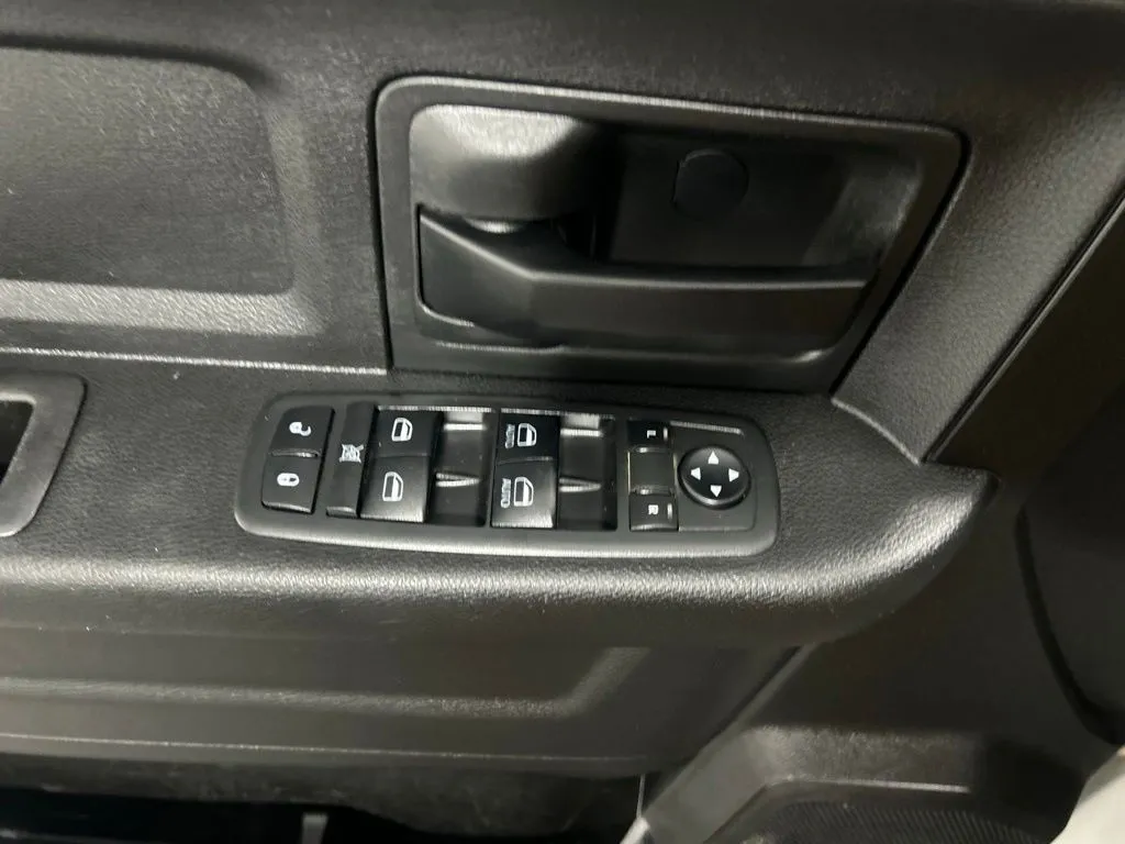 Ram 2500 photo 28