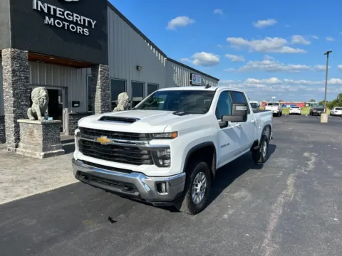 White 2024 Chevrolet Silverado 2500 HD LT for sale in Evansville, IN