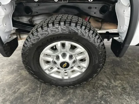 More photos of 2024 Chevrolet Silverado 2500 HD LT at Integrity Motors Group, IN