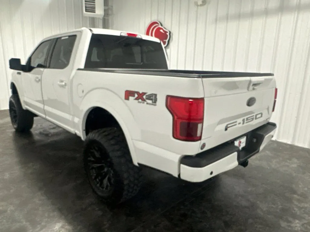 Ford F-150 photo 9