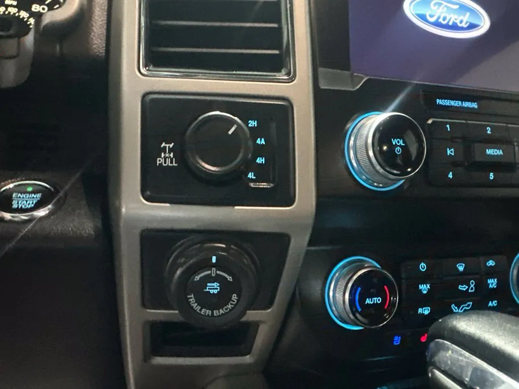 Ford F-150 photo 22