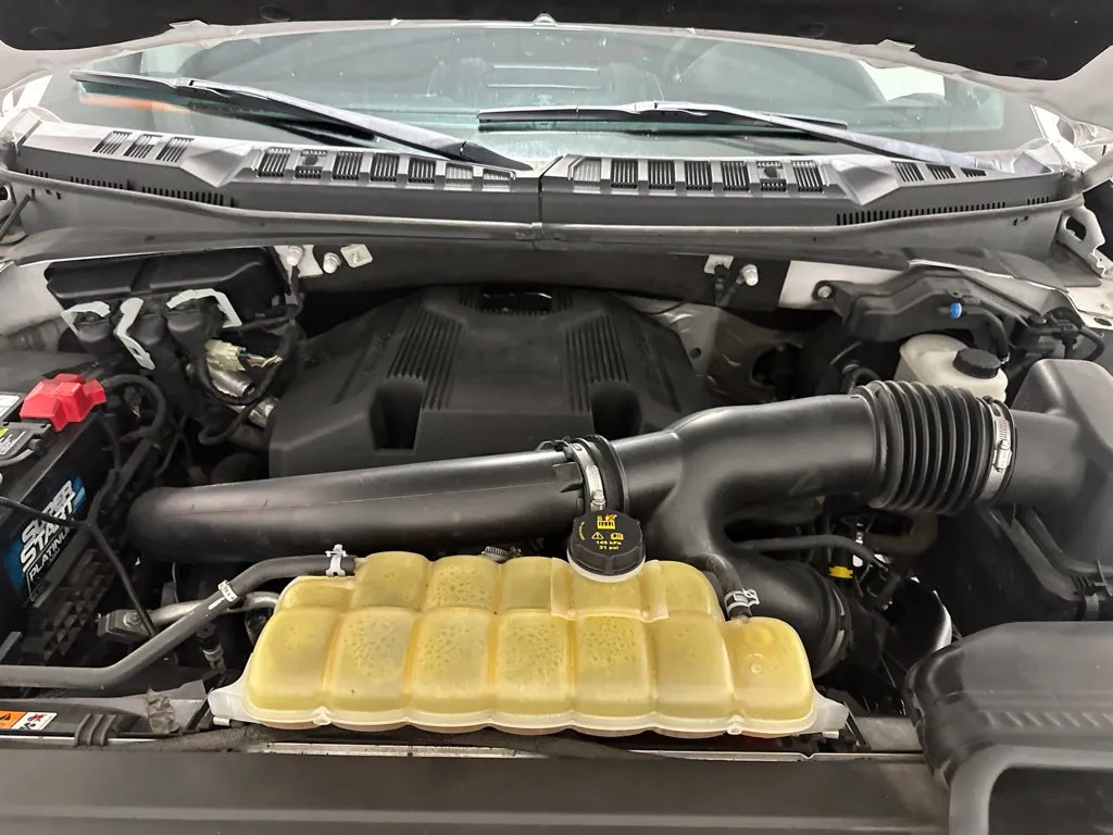 Ford F-150 photo 10