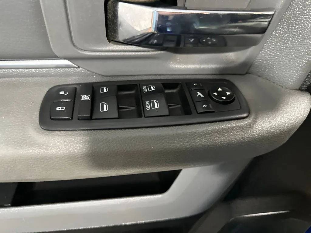 Ram 2500 photo 12