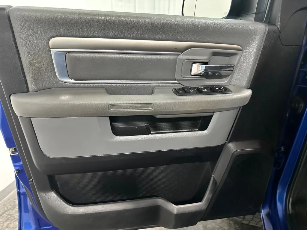 Ram 2500 photo 11