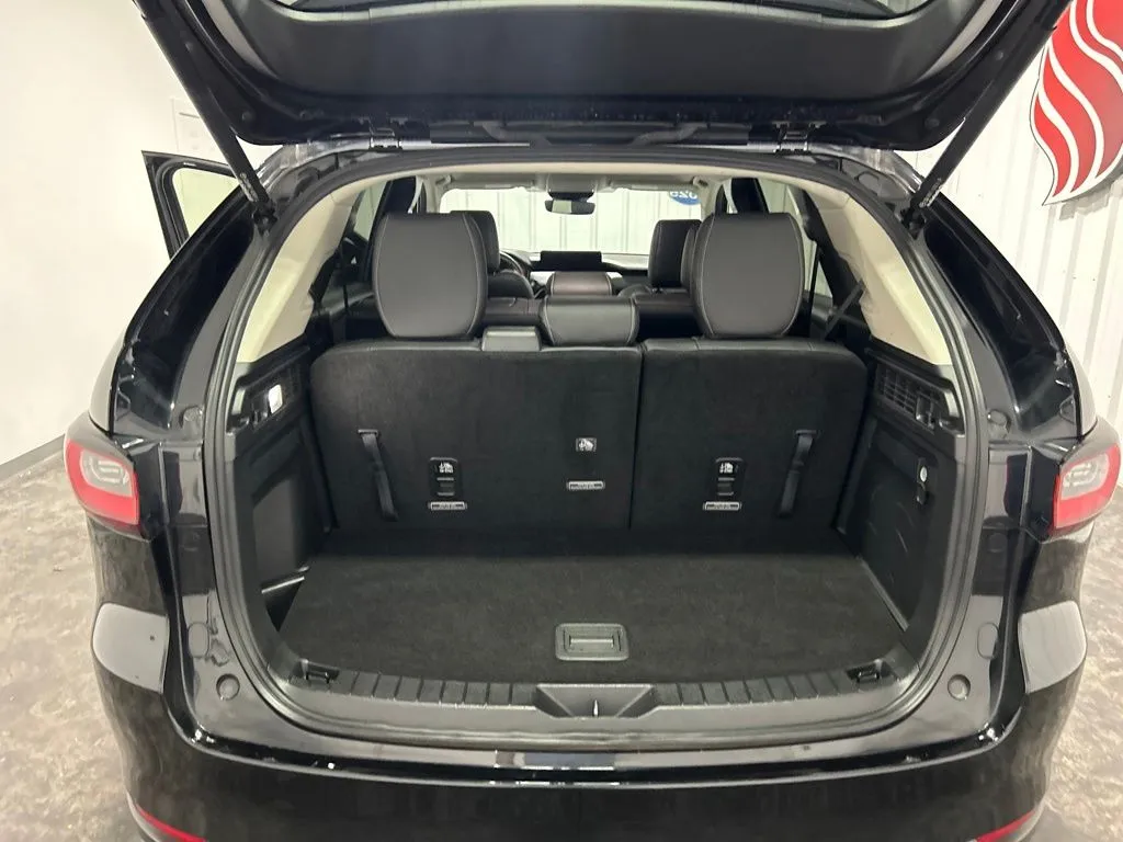 Mazda CX-90 photo 16