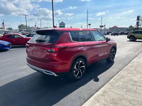 More photos of 2024 Mitsubishi Outlander SE at Integrity Motors Group, IN