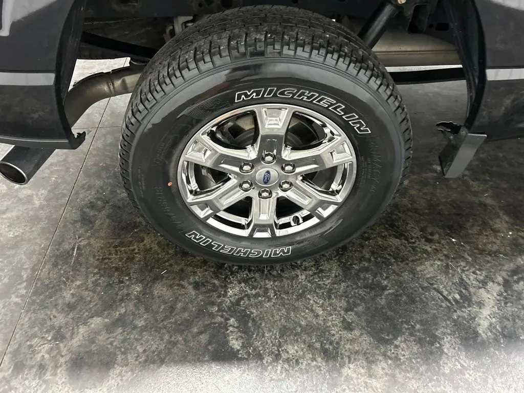 Ford F-150 photo 10
