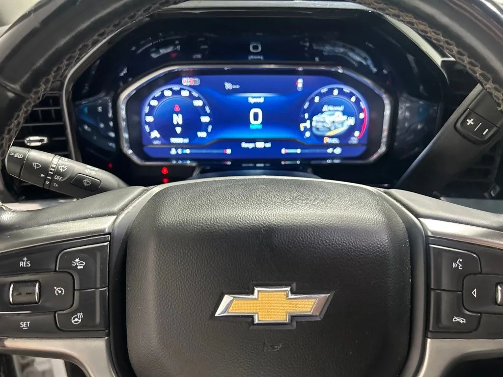 Chevrolet Silverado photo 26