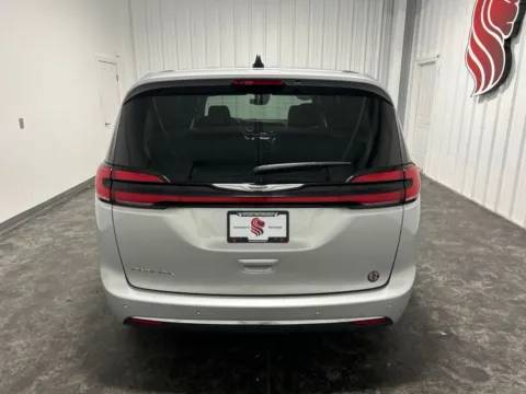 More photos of 2024 Chrysler Pacifica Touring L at Integrity Motors Group, IN