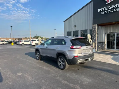 Another view of 2019 Jeep Cherokee Limited for sale in Evansville, IN at Integrity Motors Group