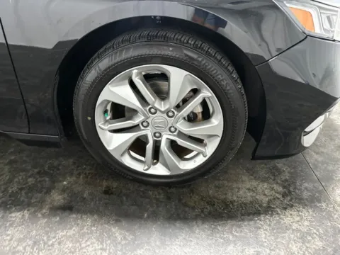More photos of 2018 Honda Accord LX at Integrity Motors Group, IN