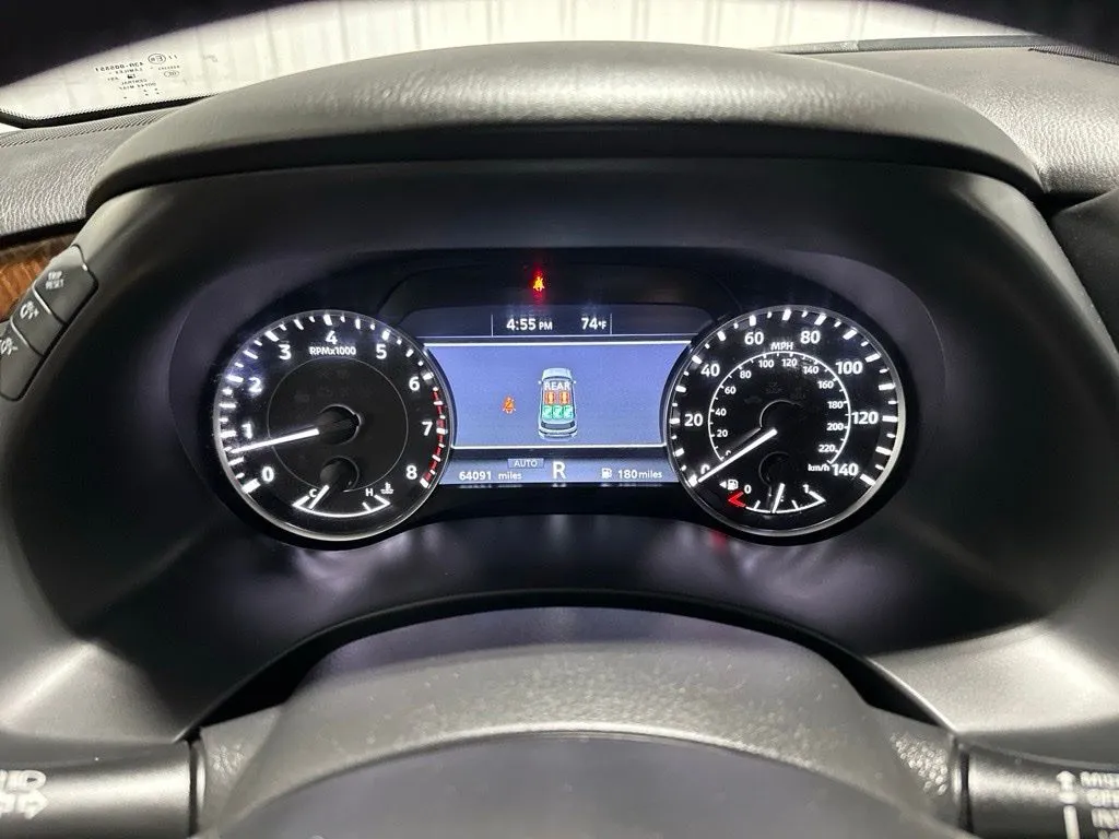 Nissan Armada photo 20