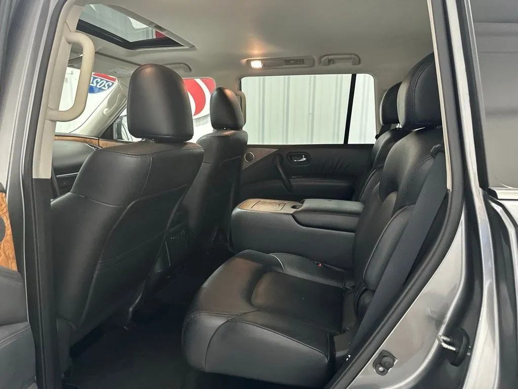 Nissan Armada photo 23