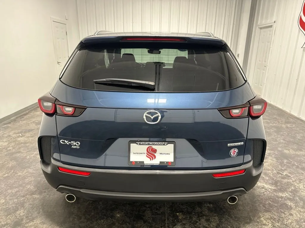 Mazda CX-50 photo 7