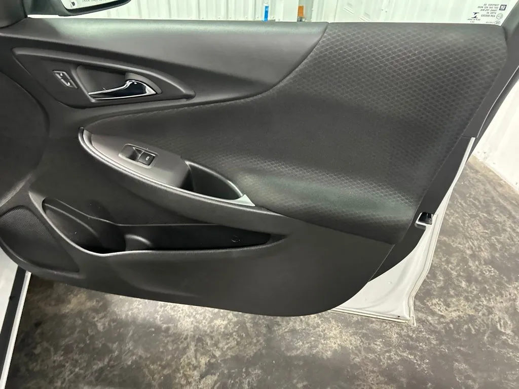 Chevrolet Malibu photo 17
