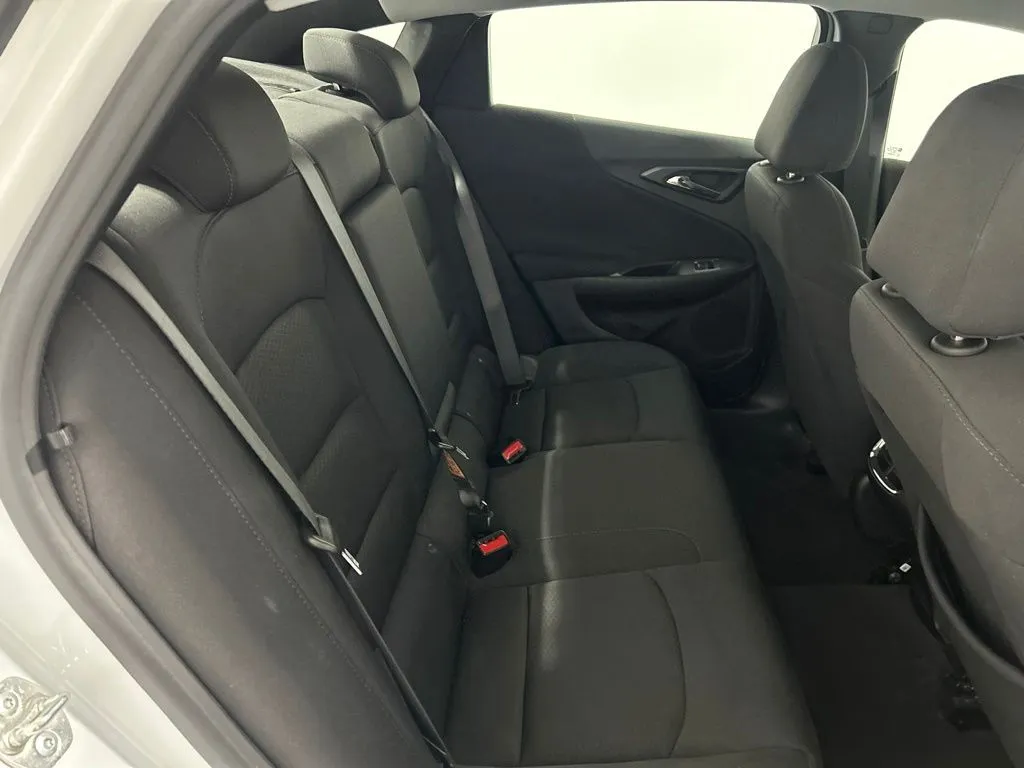 Chevrolet Malibu photo 18