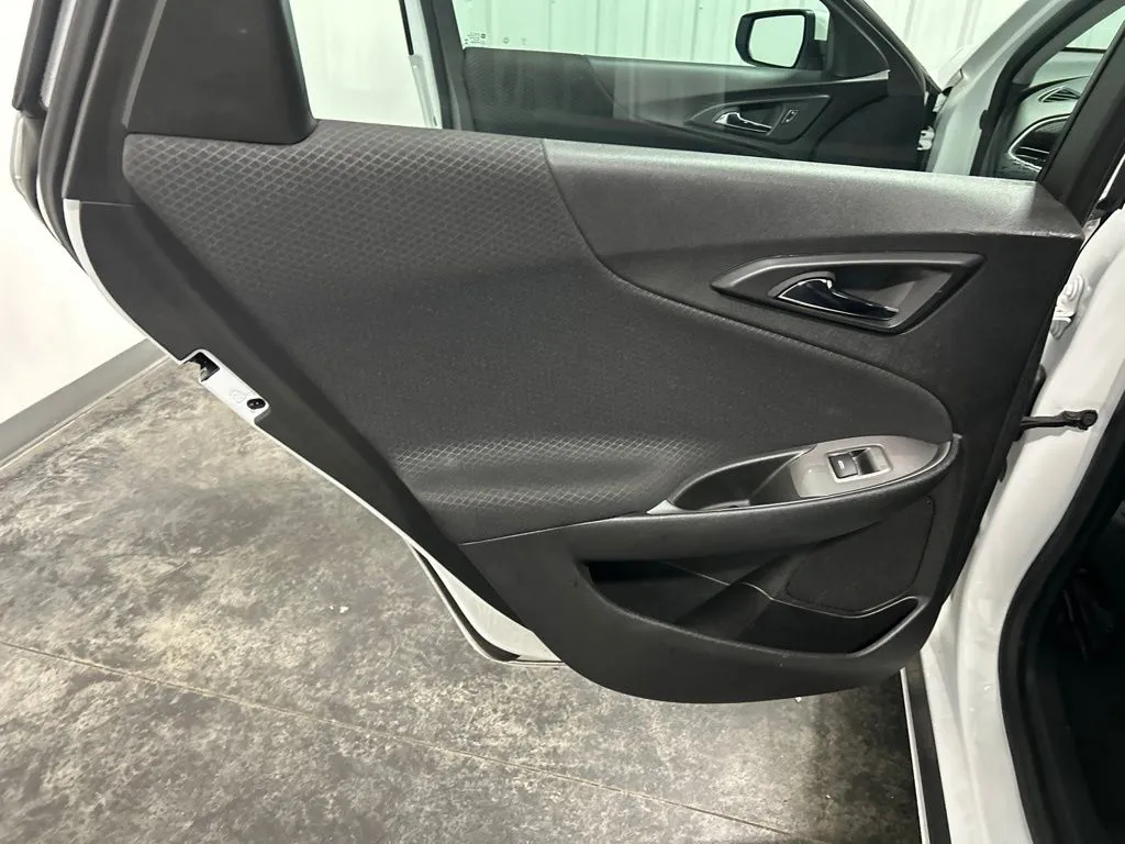 Chevrolet Malibu photo 15