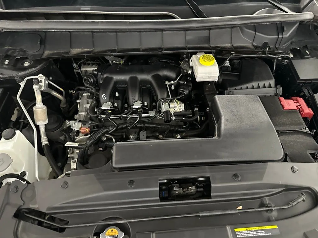 Nissan Pathfinder photo 9