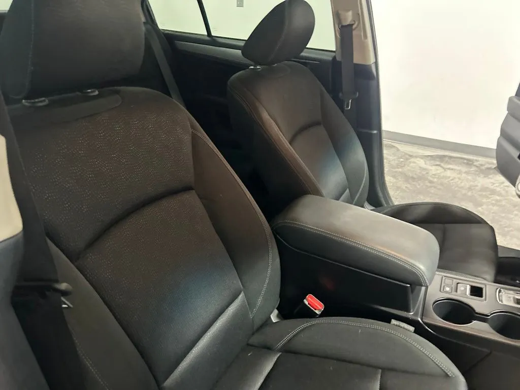 Subaru Legacy photo 21
