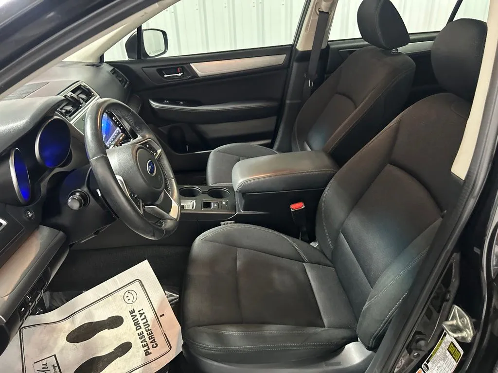 Subaru Legacy photo 17