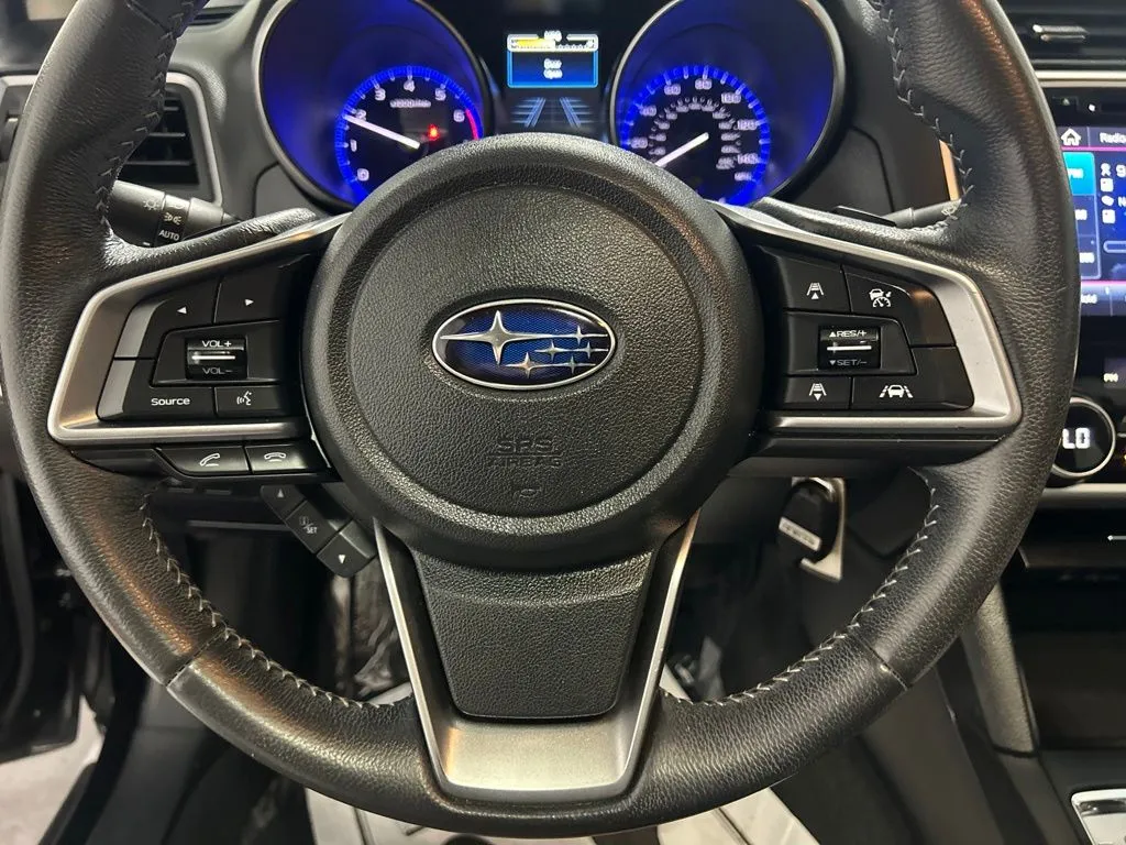 Subaru Legacy photo 16