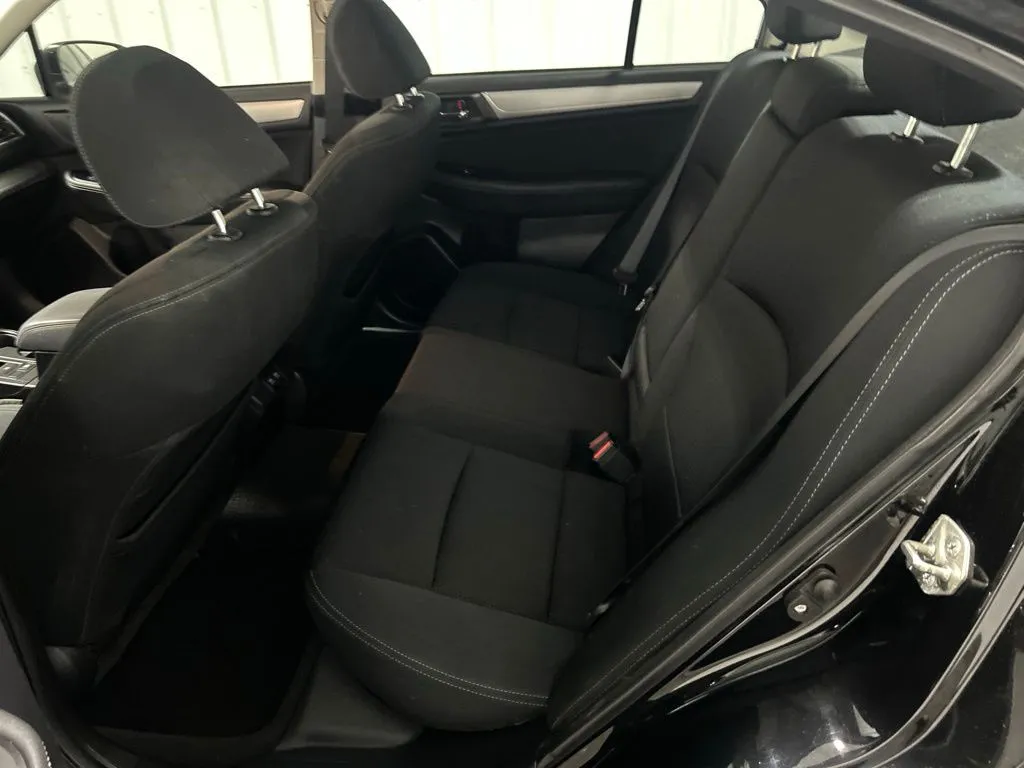 Subaru Legacy photo 19