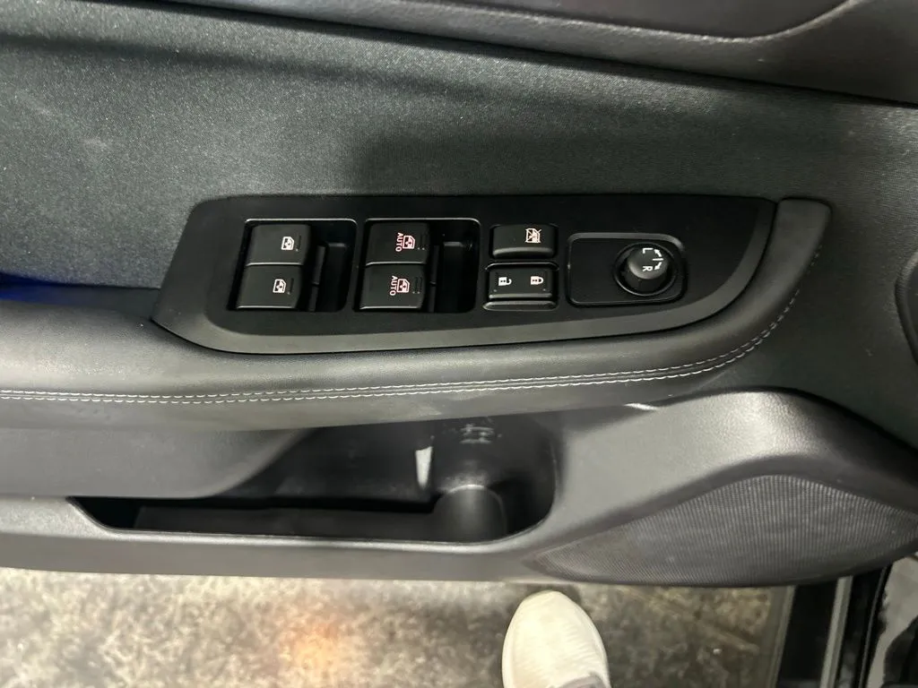 Subaru Legacy photo 28