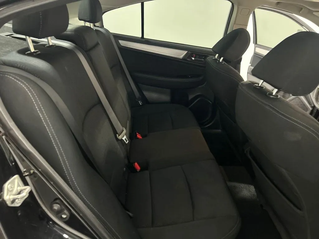 Subaru Legacy photo 23